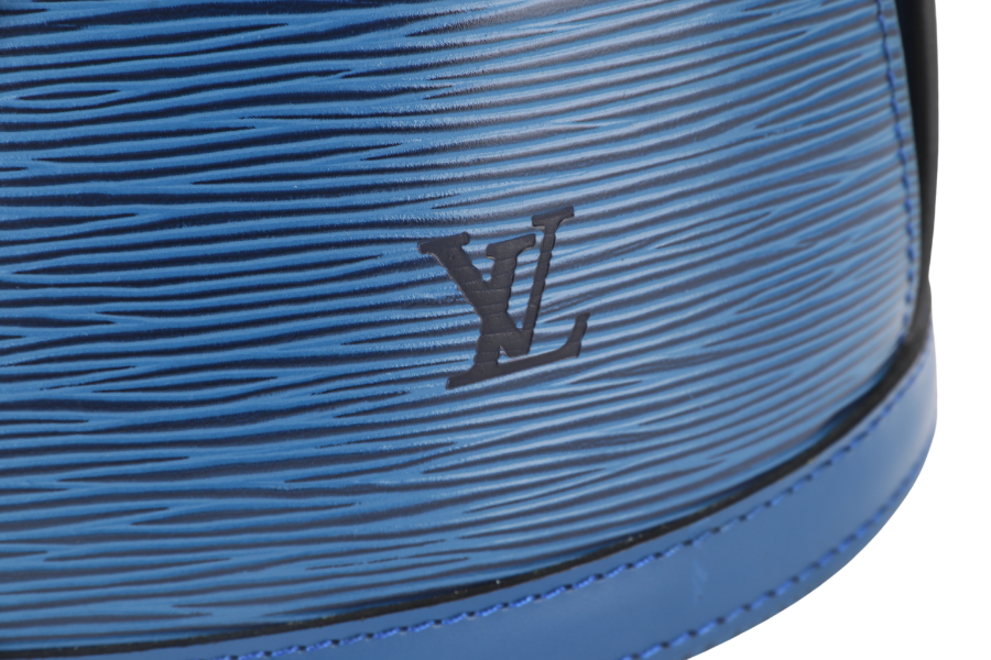 LOUIS VUITTON CLUNY SHOULDER BAG BLUE EPI LEATHER (M52255) GOLD HARDWARE NO DUST COVER