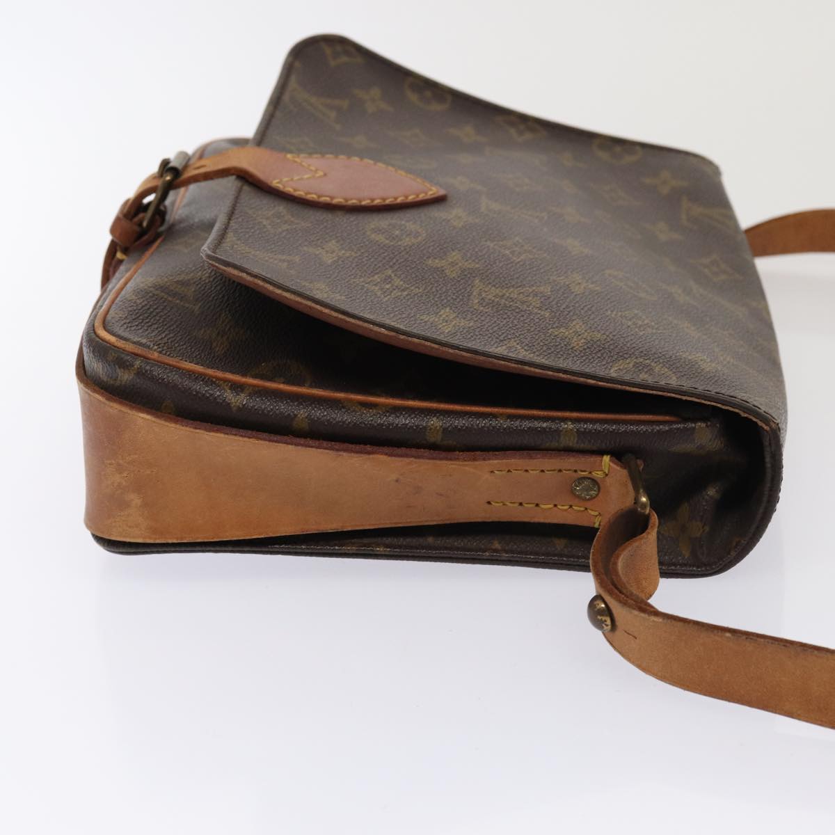 LOUIS VUITTON Cartouchiere 26 Shoulder Bag