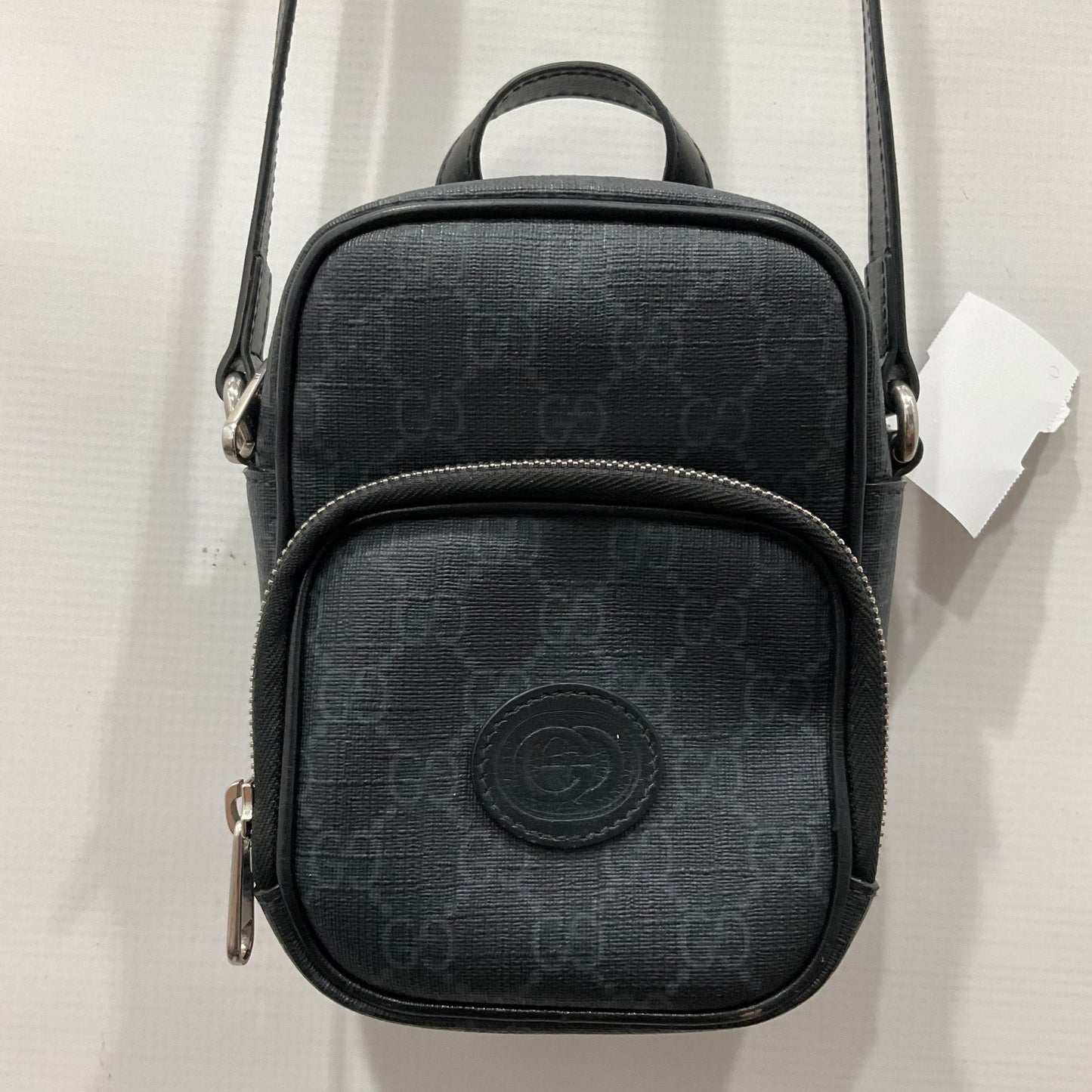 Crossbody Designer By Gucci Size: Small