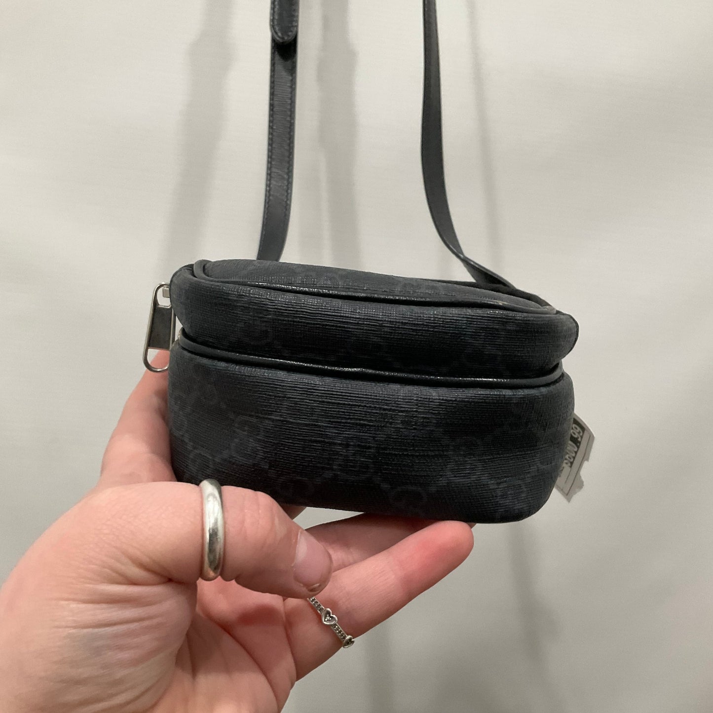 Crossbody Designer By Gucci Size: Small