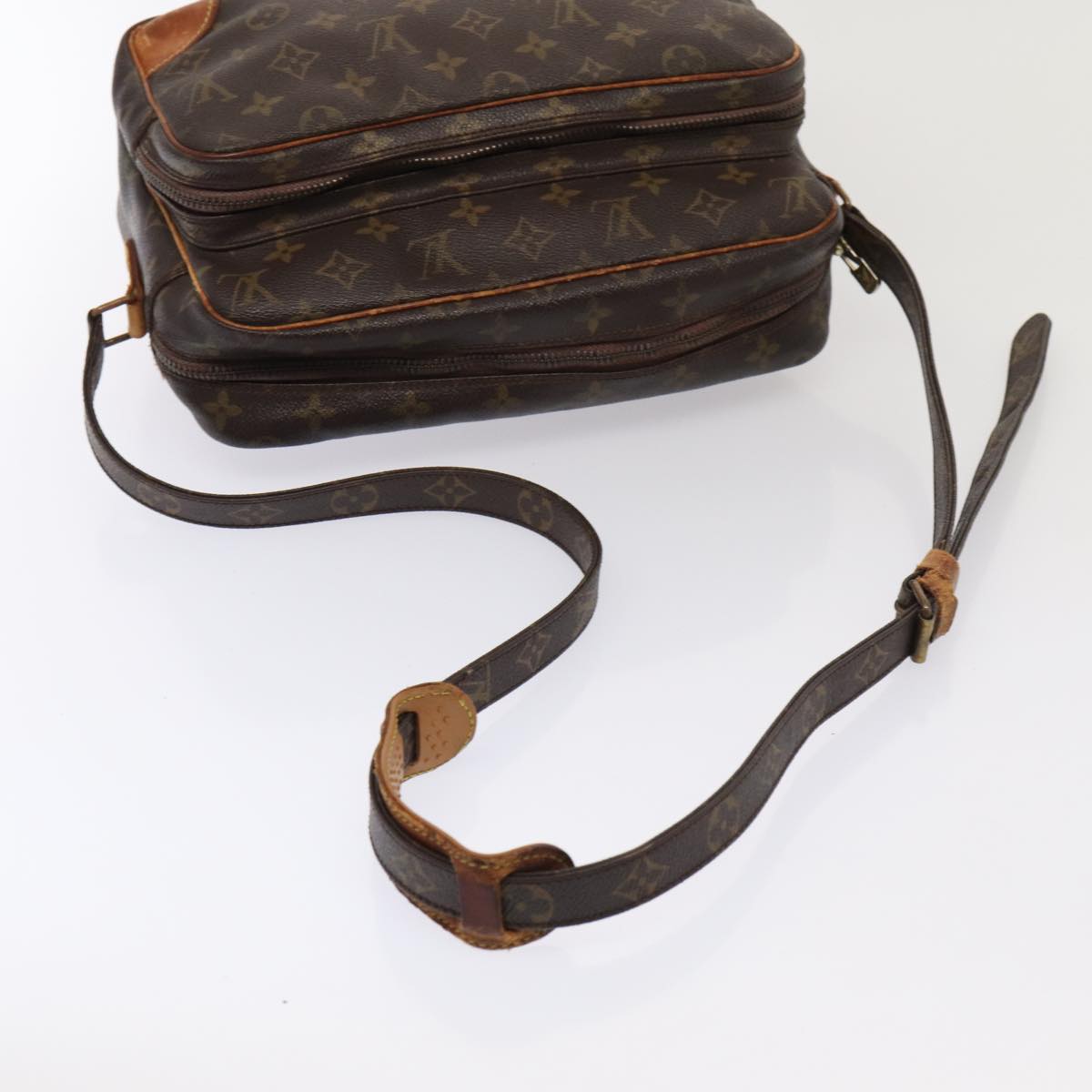 LOUIS VUITTON Nile Shoulder Bag