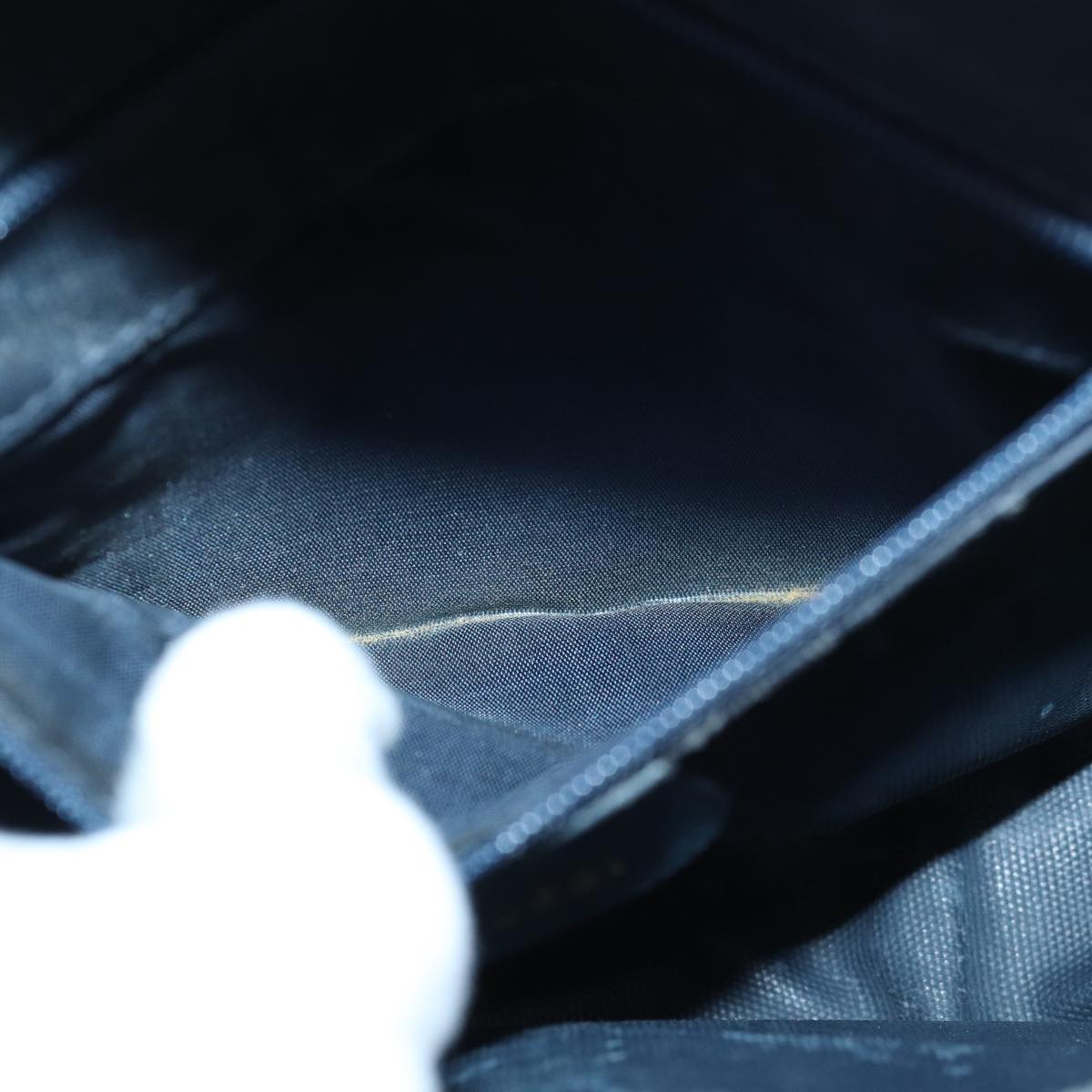 GUCCI G Logo Shoulder Bag