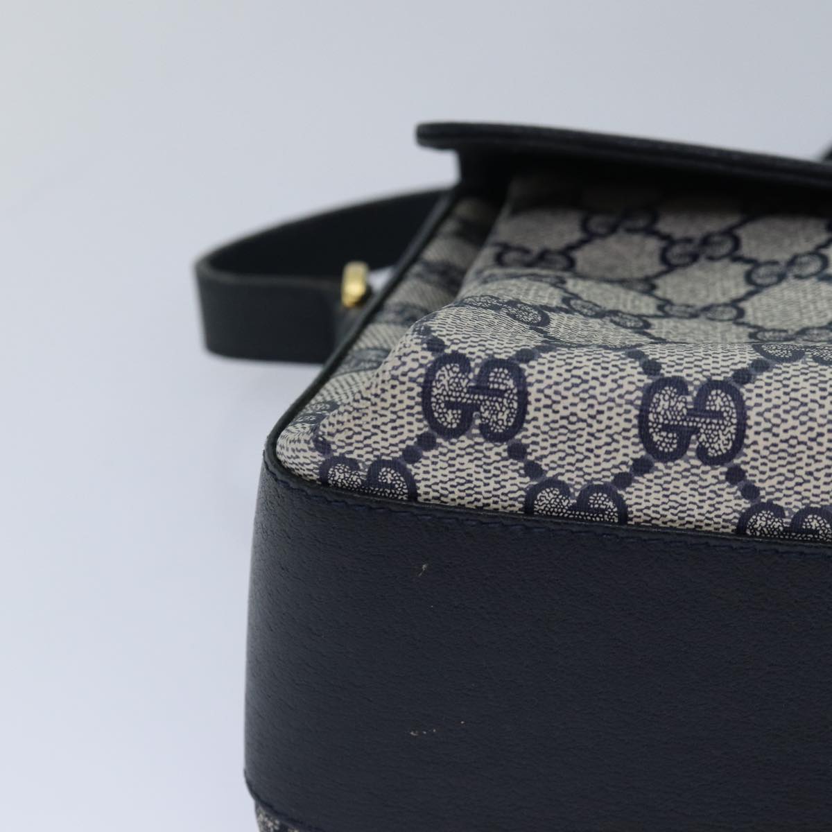 GUCCI Soho Shoulder Bag