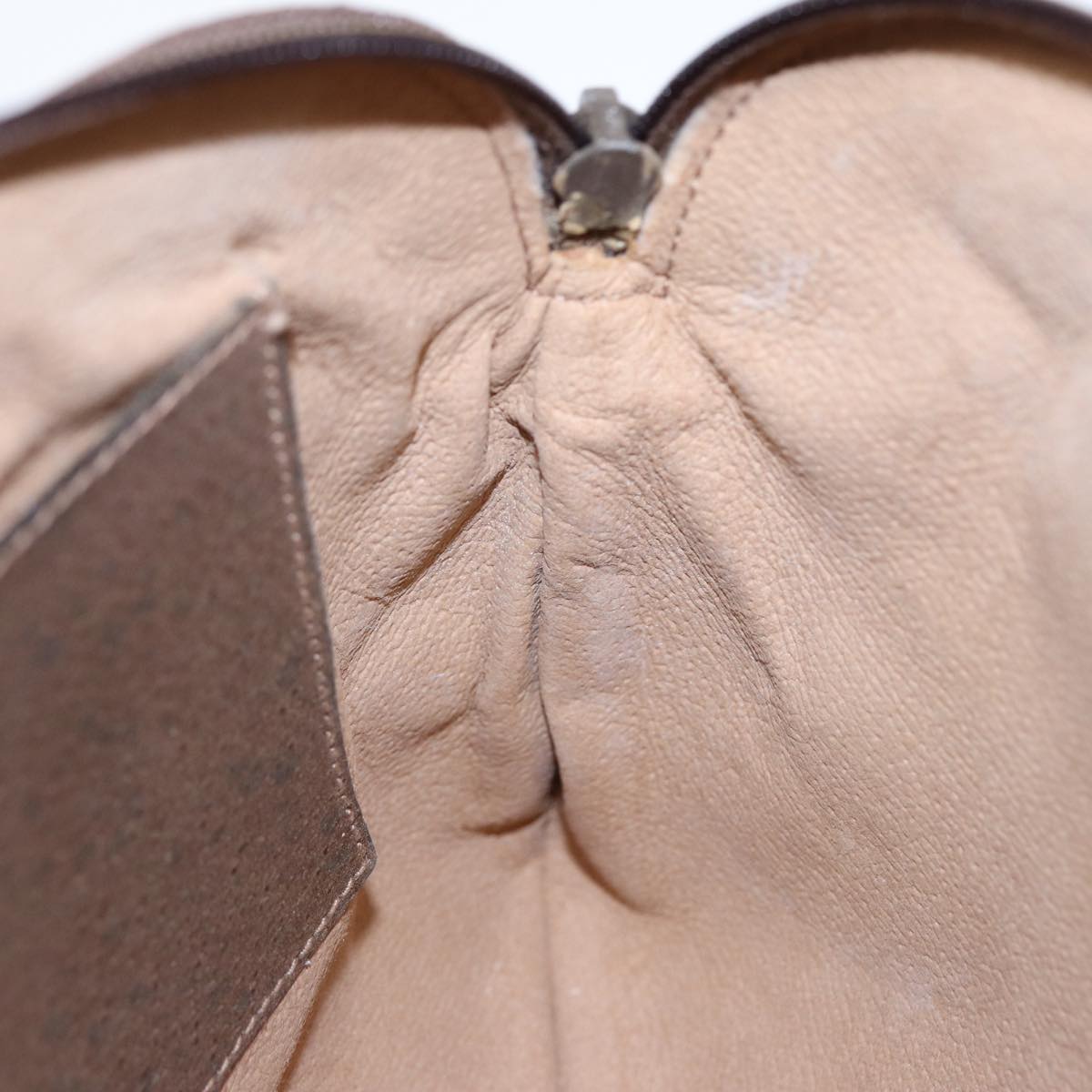 GUCCI GG canvas Shoulder Bag