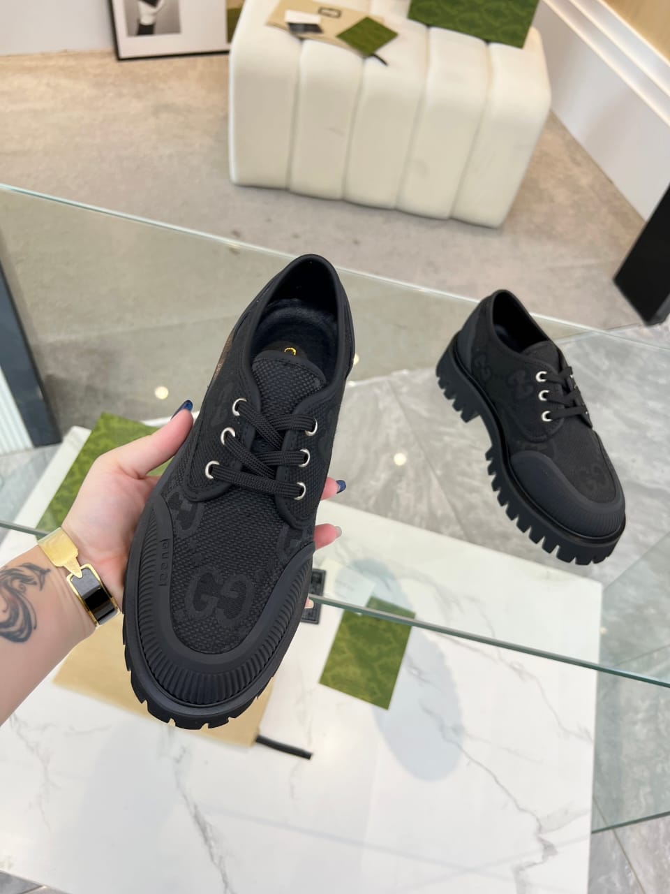 Gucci Men's loafers Shoes.
