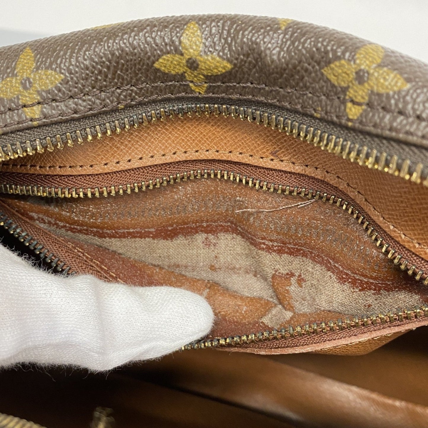 Louis Vuitton Shoulder Bag