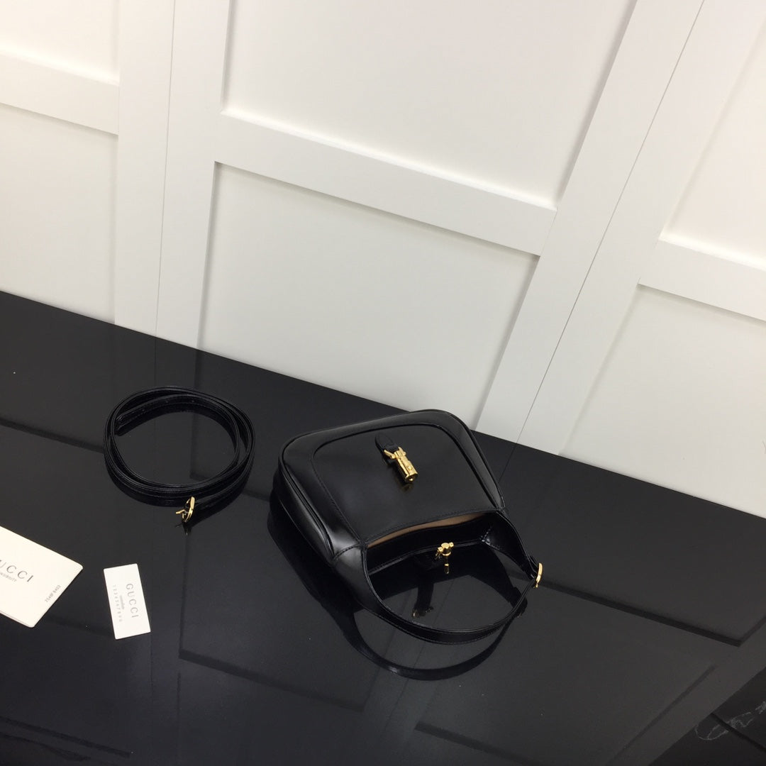 BOLSA GUCCI JACKIE MINI 19