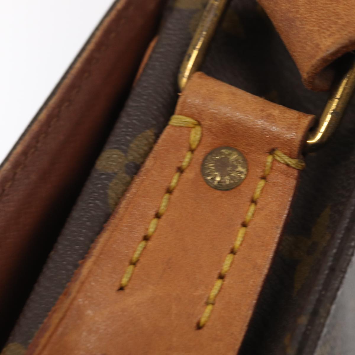 LOUIS VUITTON Cartouchiere 26 Shoulder Bag