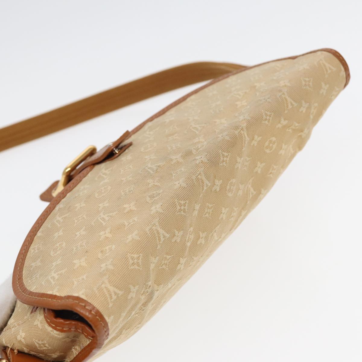 LOUIS VUITTON Belaia Shoulder Bag