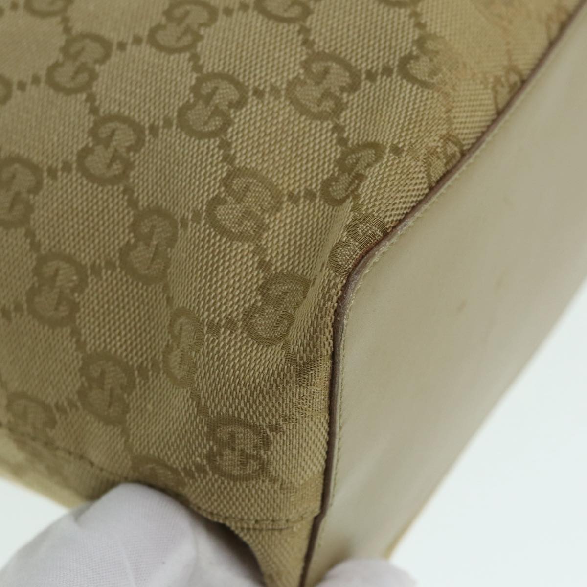 GUCCI GG canvas Shoulder Bag
