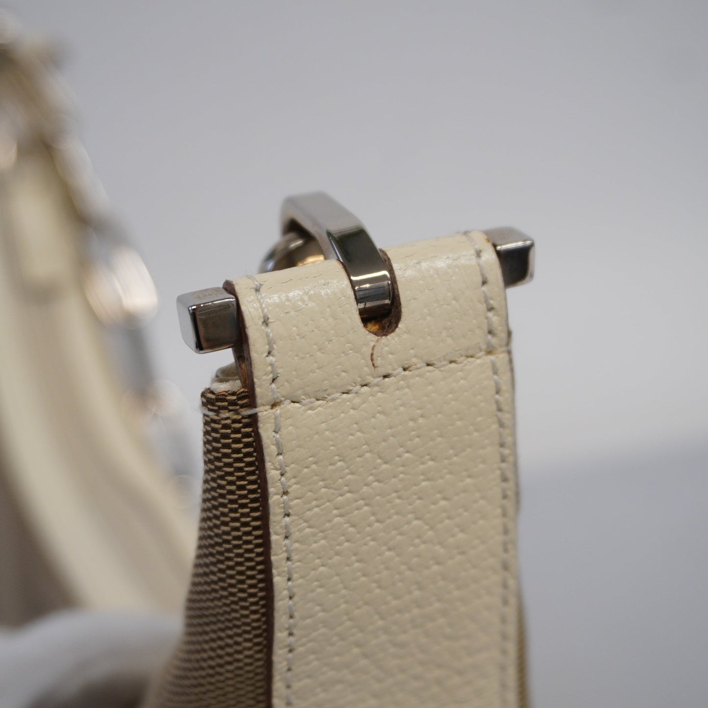 GUCCIAuth Shoulder Bag 001 3873 Women's Canvas,Leather Shoulder Bag Beige,Ivory