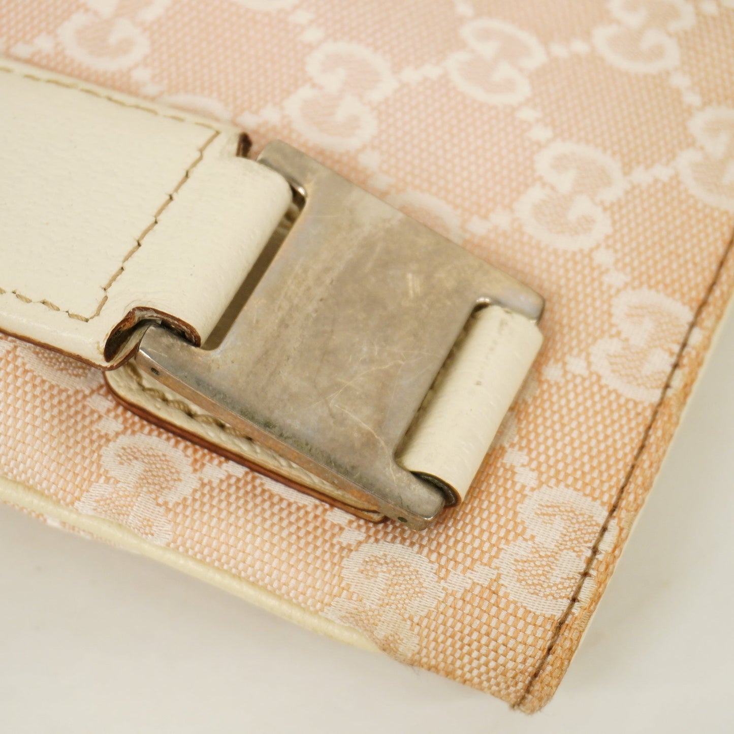 Gucci Shoulder Bag 181067 Women's GG Canvas Shoulder Bag Light Pink