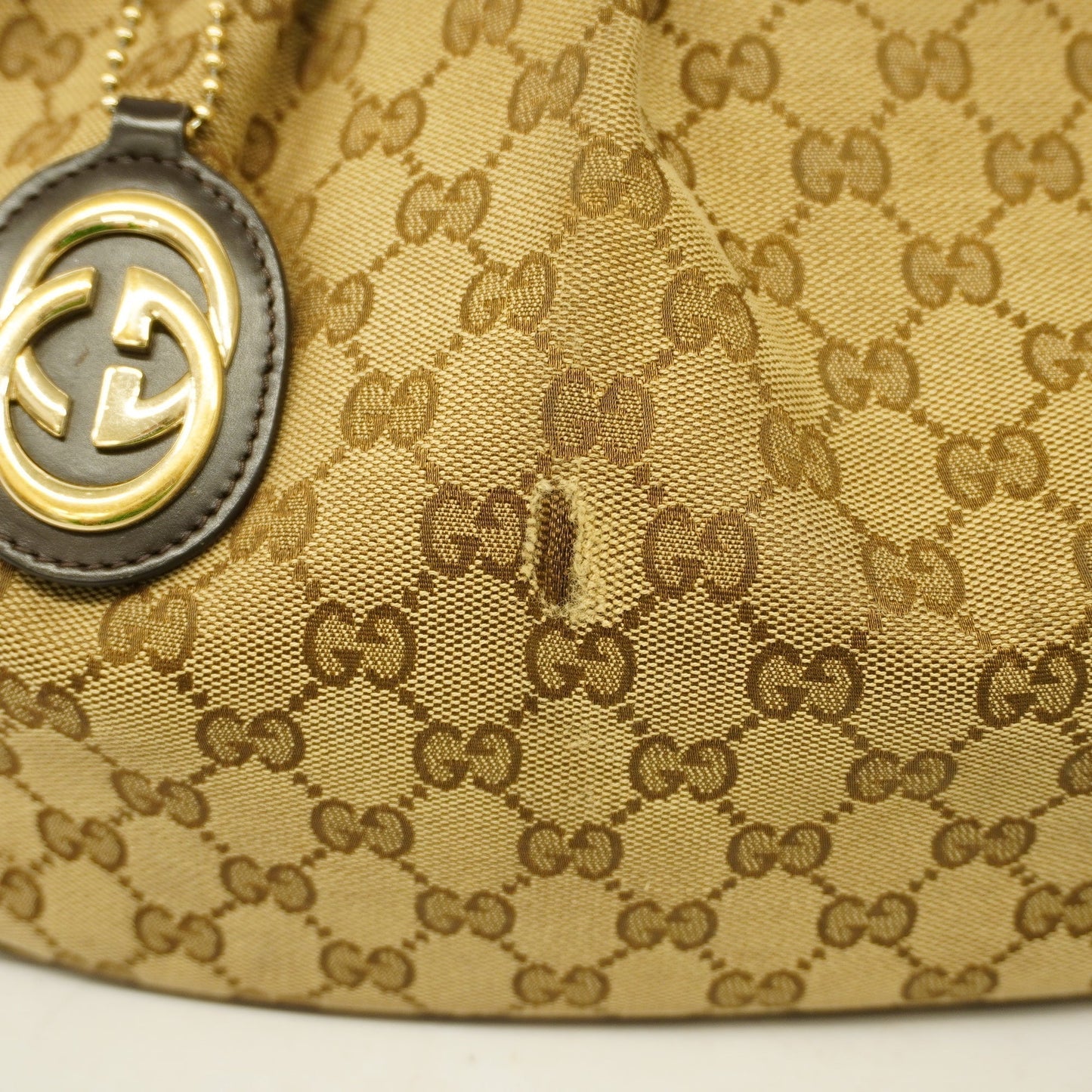 Gucci Sukey Shoulder Bag 232955 GG Canvas,Leather Shoulder Bag Beige,Brown
