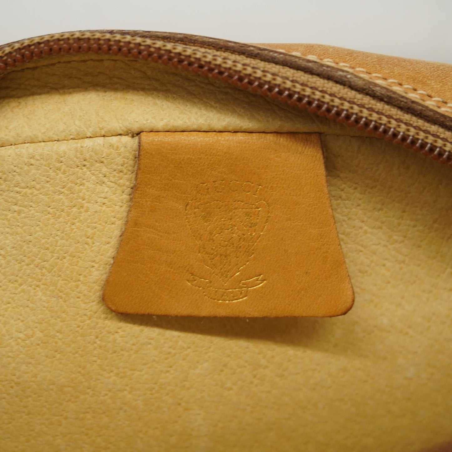 Gucci Micro GG Micro GG 004 106 0024 Women's Leather Shoulder Bag Beige