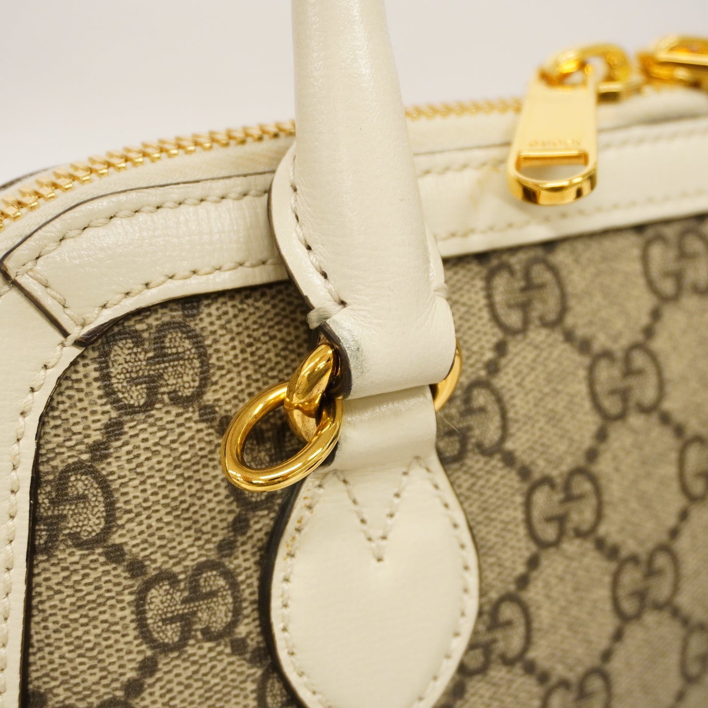 GUCCIAuth Horsebit 2way Bag 621220 GG Supreme Beige,White