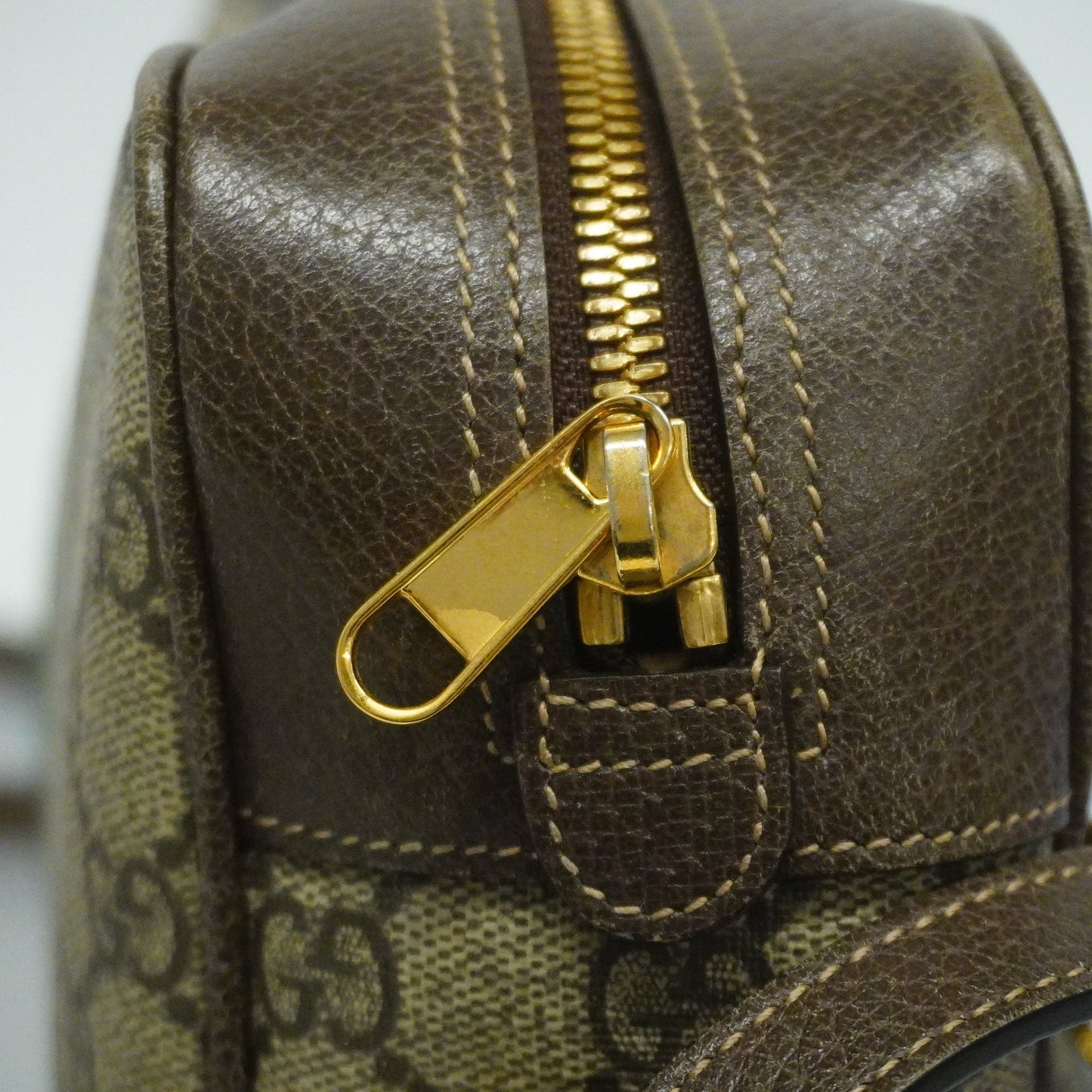 GUCCIAuth Sherry Line Shoulder Bag 517080 GG Supreme,Leather Beige,Brown