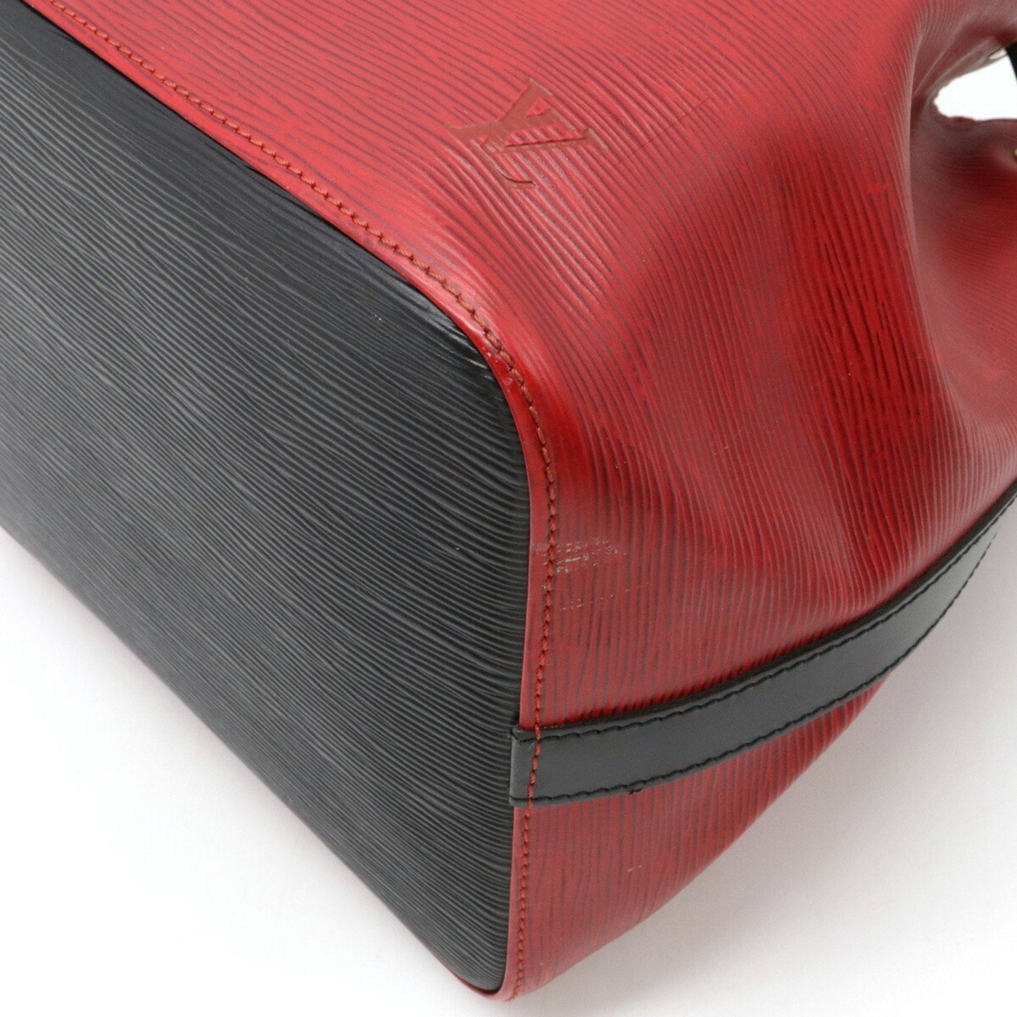 LOUIS VUITTON Epi Bicolor Petit Noe Shoulder Bag Leather Castilian Red Noir Black M44172