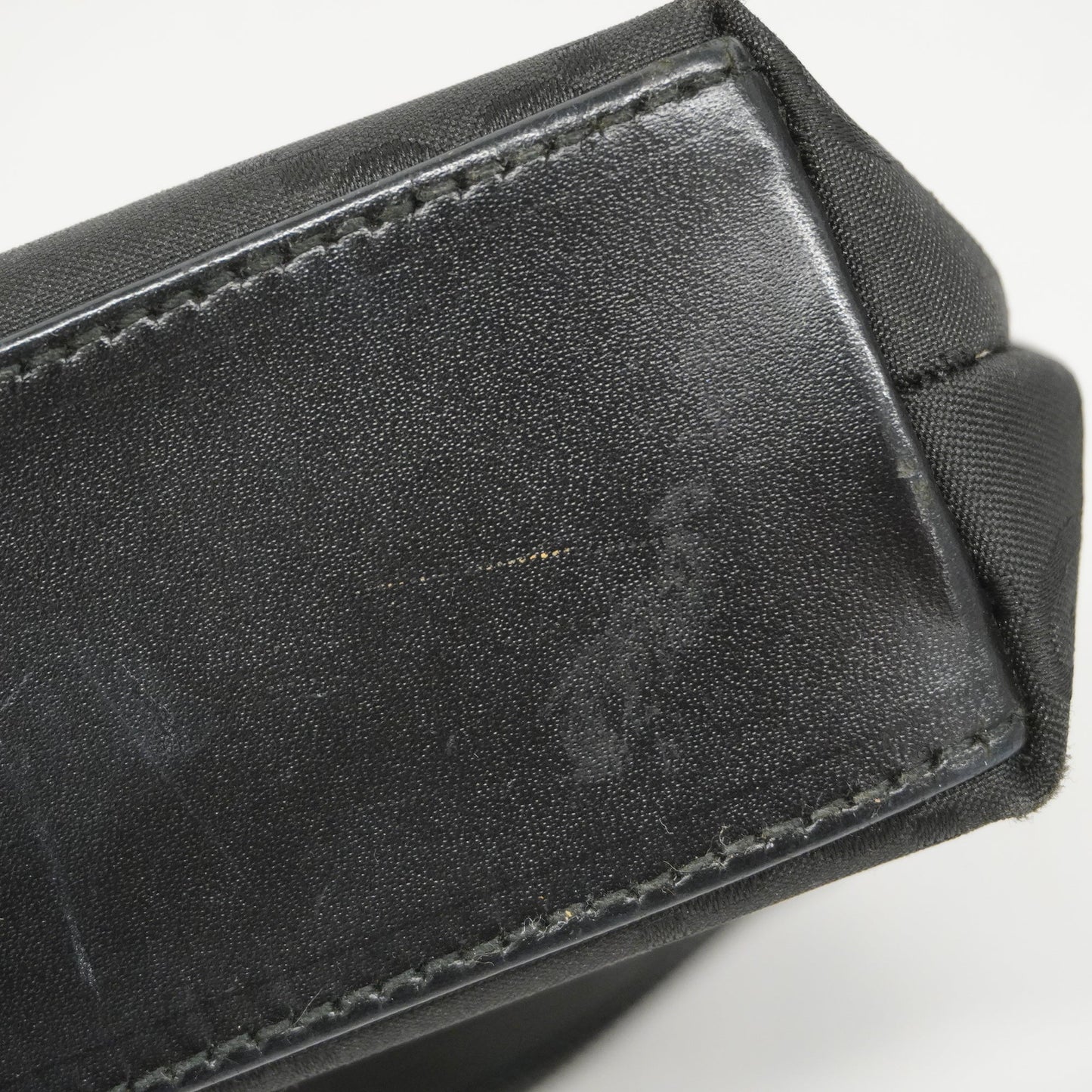 GUCCIAuth Pouch 039 1117 Women's Nylon Pouch Black