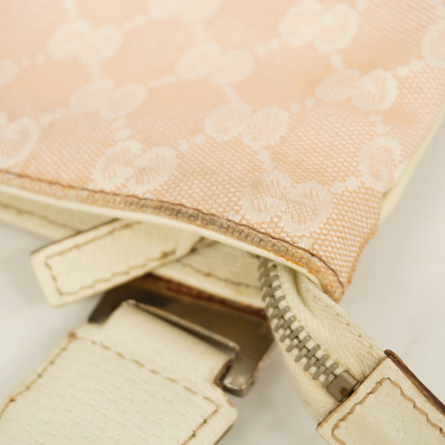 Gucci Shoulder Bag 181067 Women's GG Canvas Shoulder Bag Light Pink