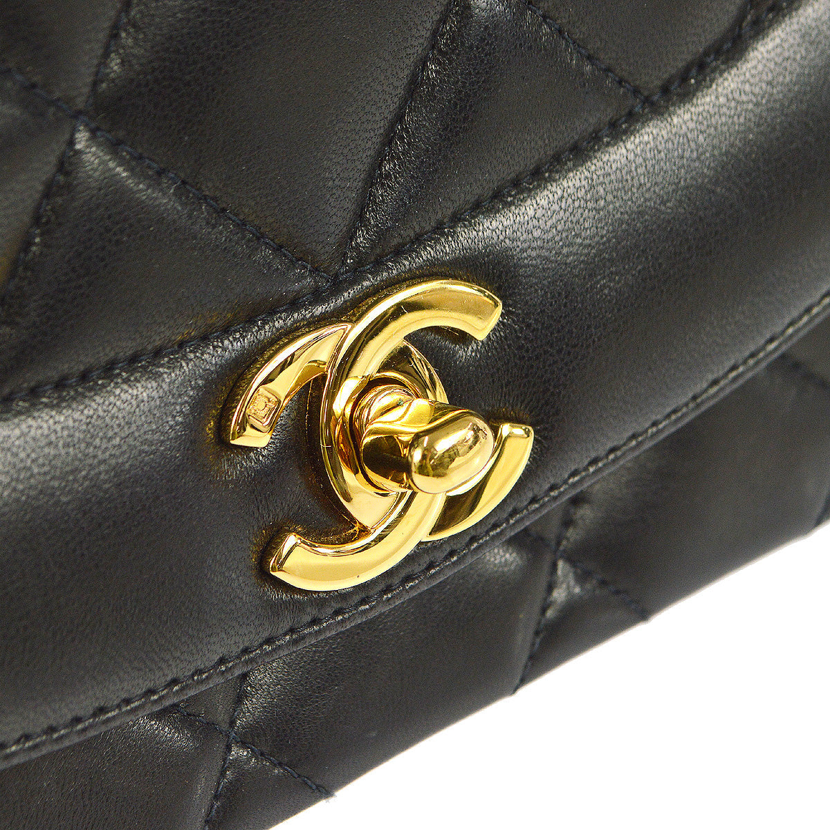 Chanel 1994-1996 Small Diana Chain Shoulder Bag Black Lambskin