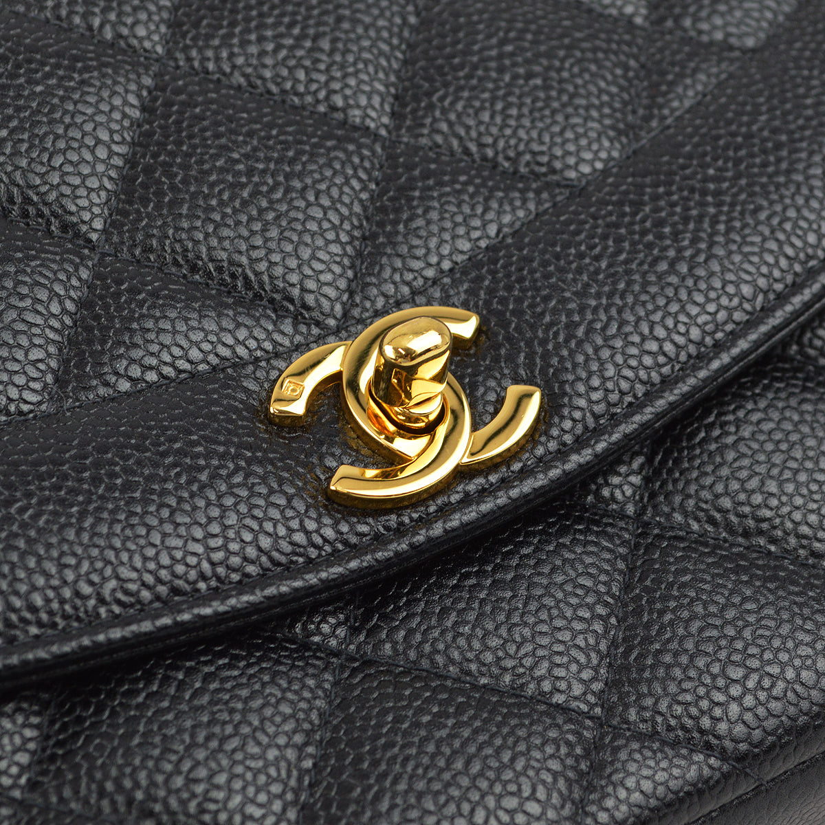 Chanel 1997-1999 Black Caviar Medium Diana Shoulder Bag