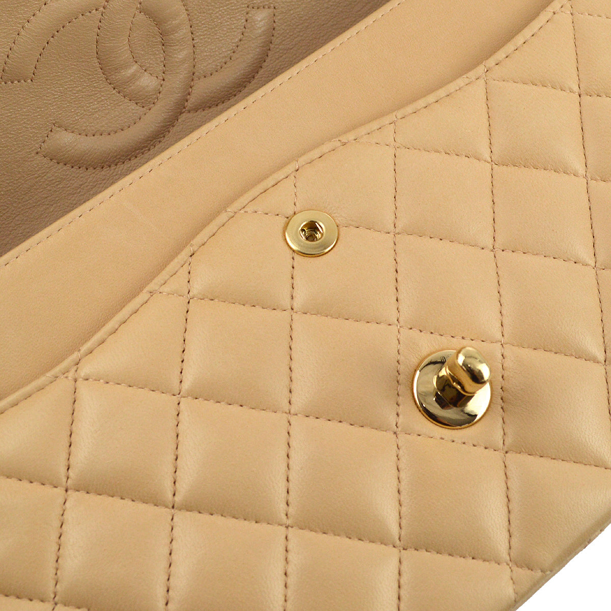 Chanel 2004-2005 Beige Lambskin Medium Classic Double Flap Shoulder Bag