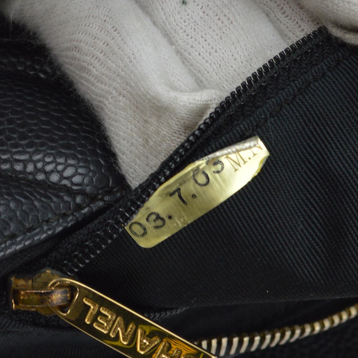 Chanel 2001-2003 Black Caviar Shoulder Bag