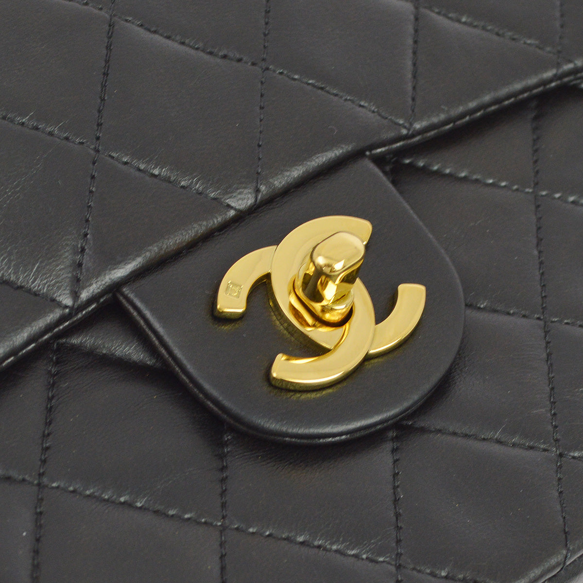 Chanel 1994-1996 Black Lambskin Mini Classic Square Flap Shoulder Bag 17