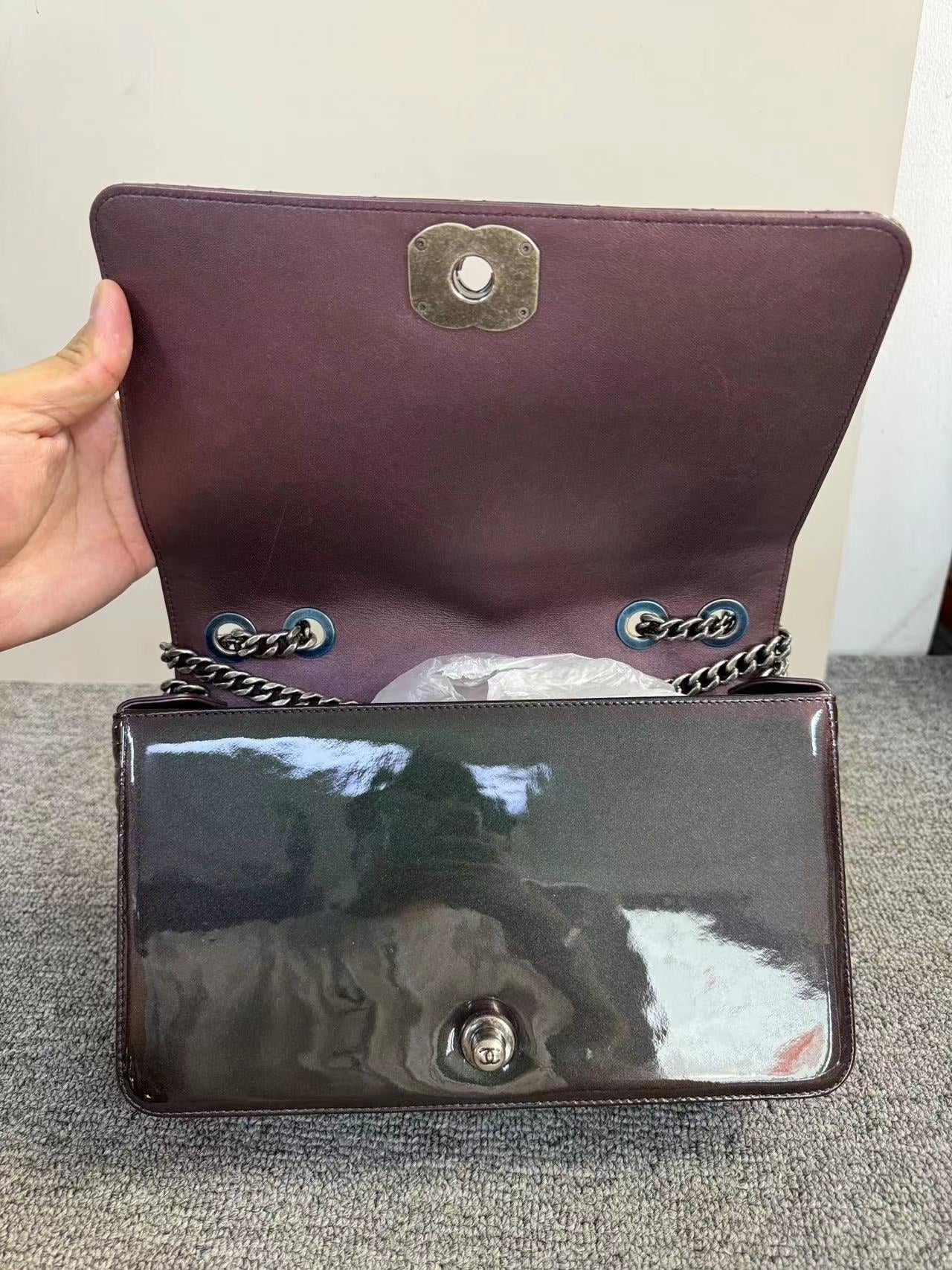 Chanel Leather Quilted Chain Shoulder Bag with Dustbag and Card