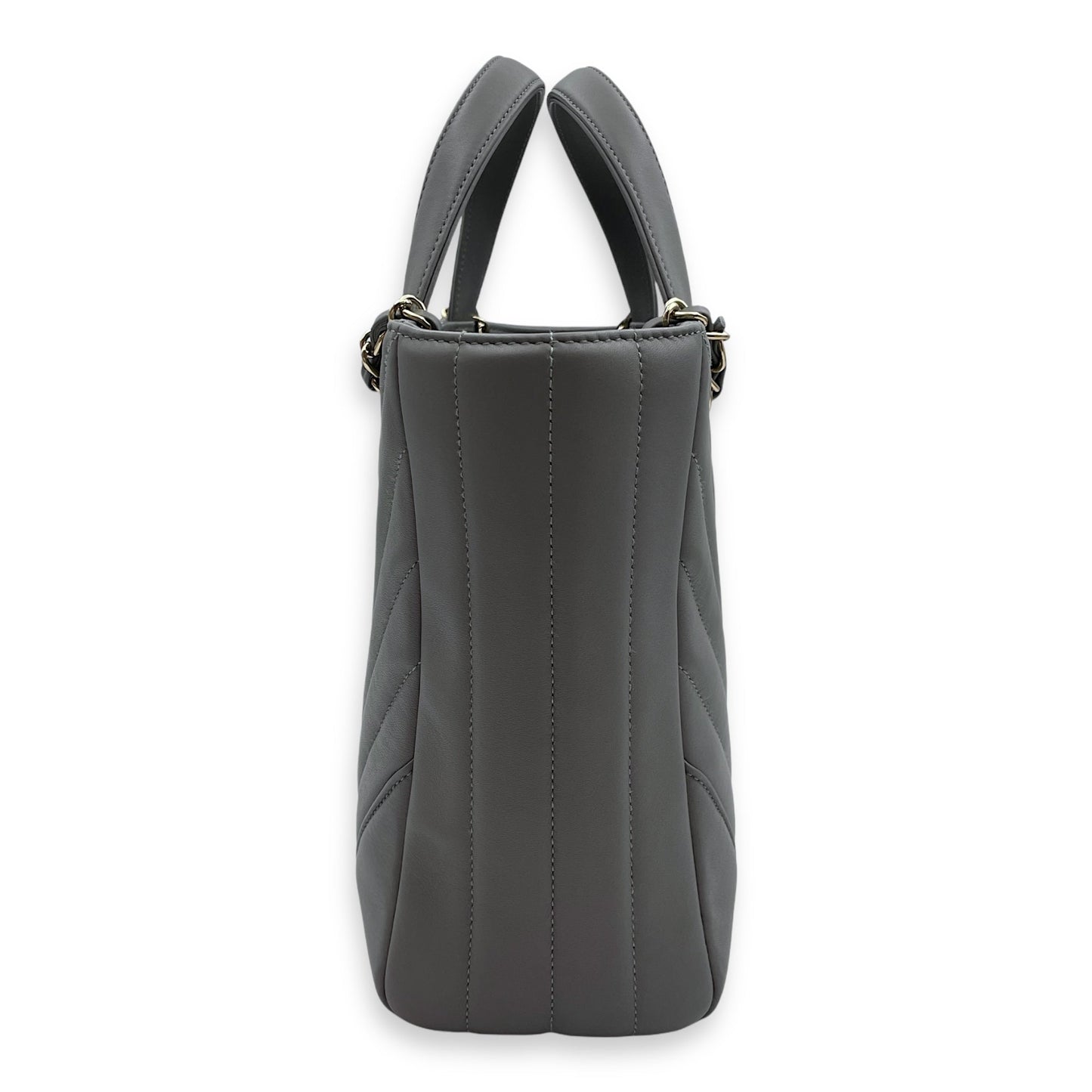 Chevron Print Seasonal Tote 25x21x9cm Grey Shoulder Bag in Lambskin, Gold hardware