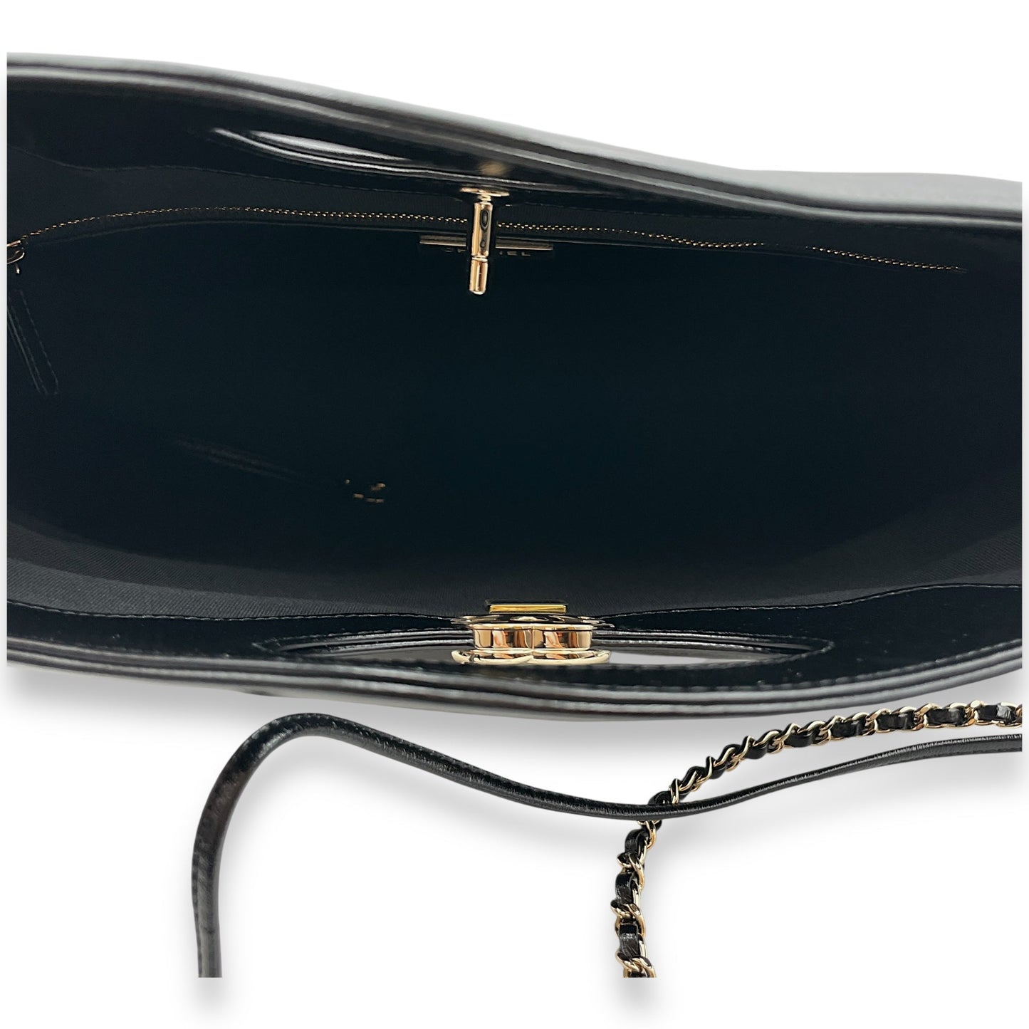 31 Shopping Tote 36x25x7cm Black Shoulder Bag in Shiny lambskin, Gold hardware