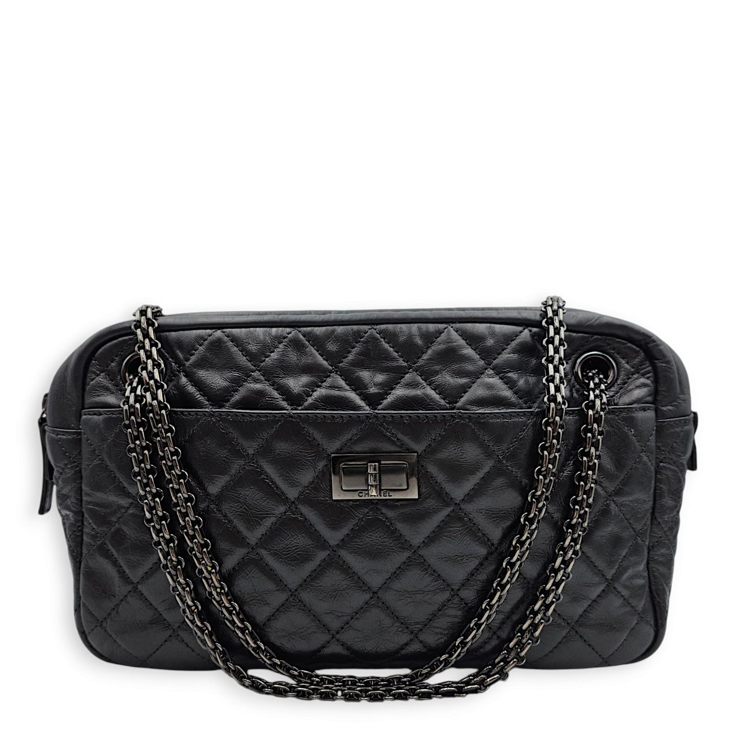 2.55 Reissue Camera Bag 28x18x8cm Black Shoulder Bag in Distressed Leather, Black chrome hardware