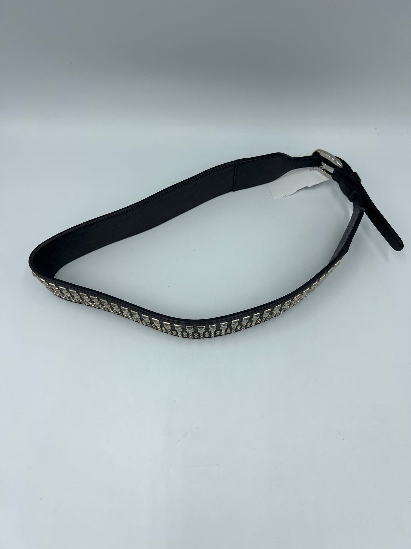 Like New! Gucci Moon Calfskin Studded Designer Belt, Size: Small (75 30)