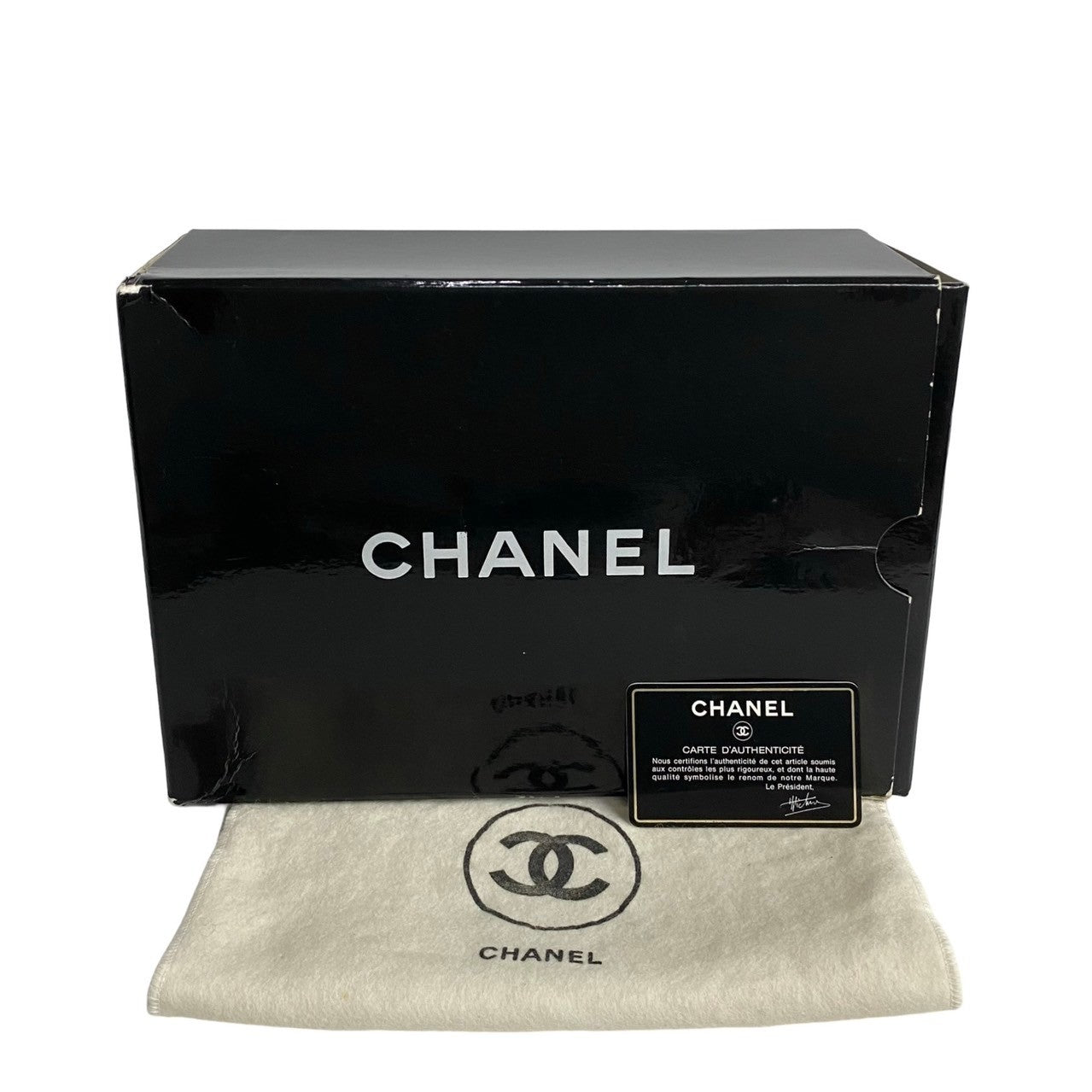 CHANEL Shoulder Bag lambskin Red Matrasse