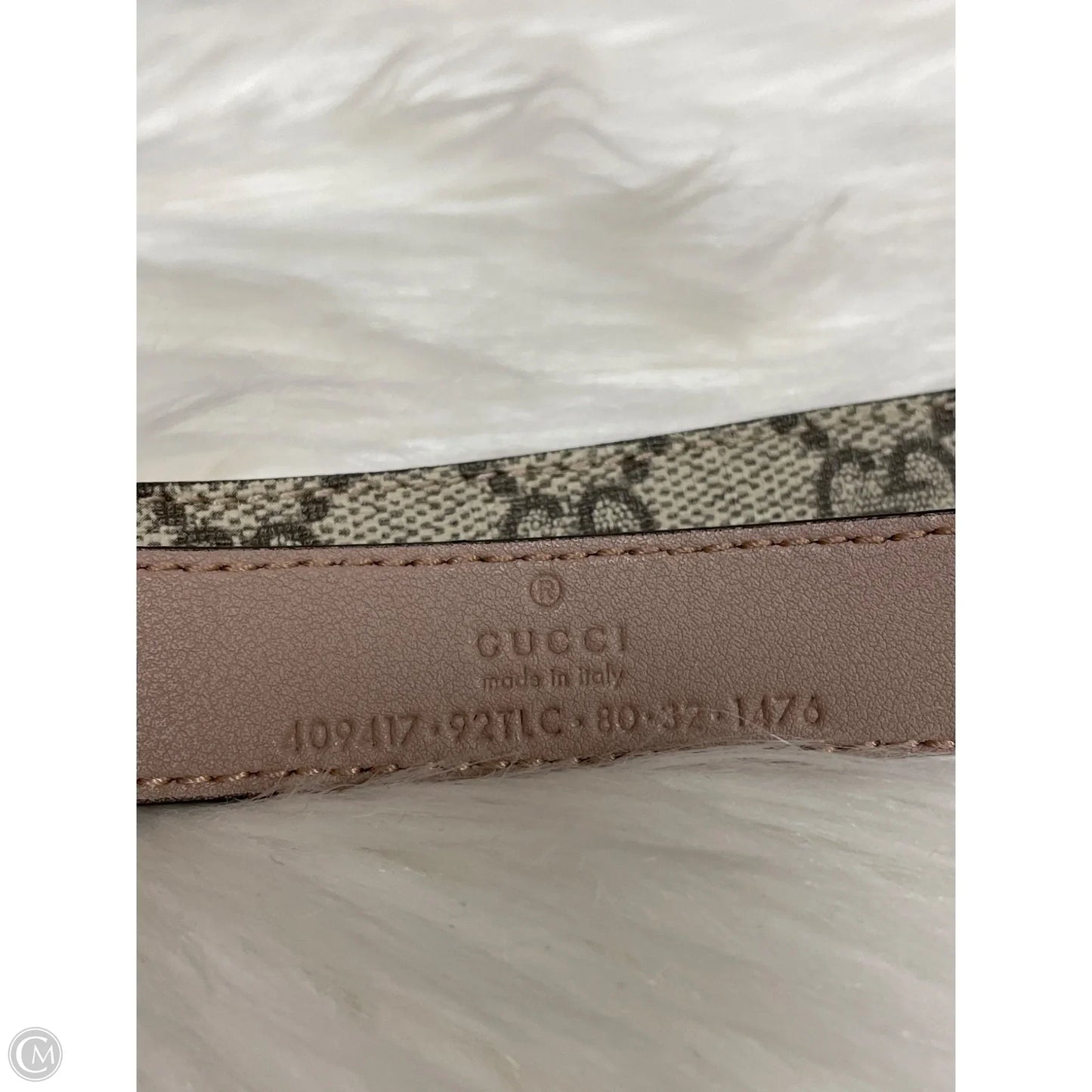 Belt Luxury Designer By Gucci, Size: Small