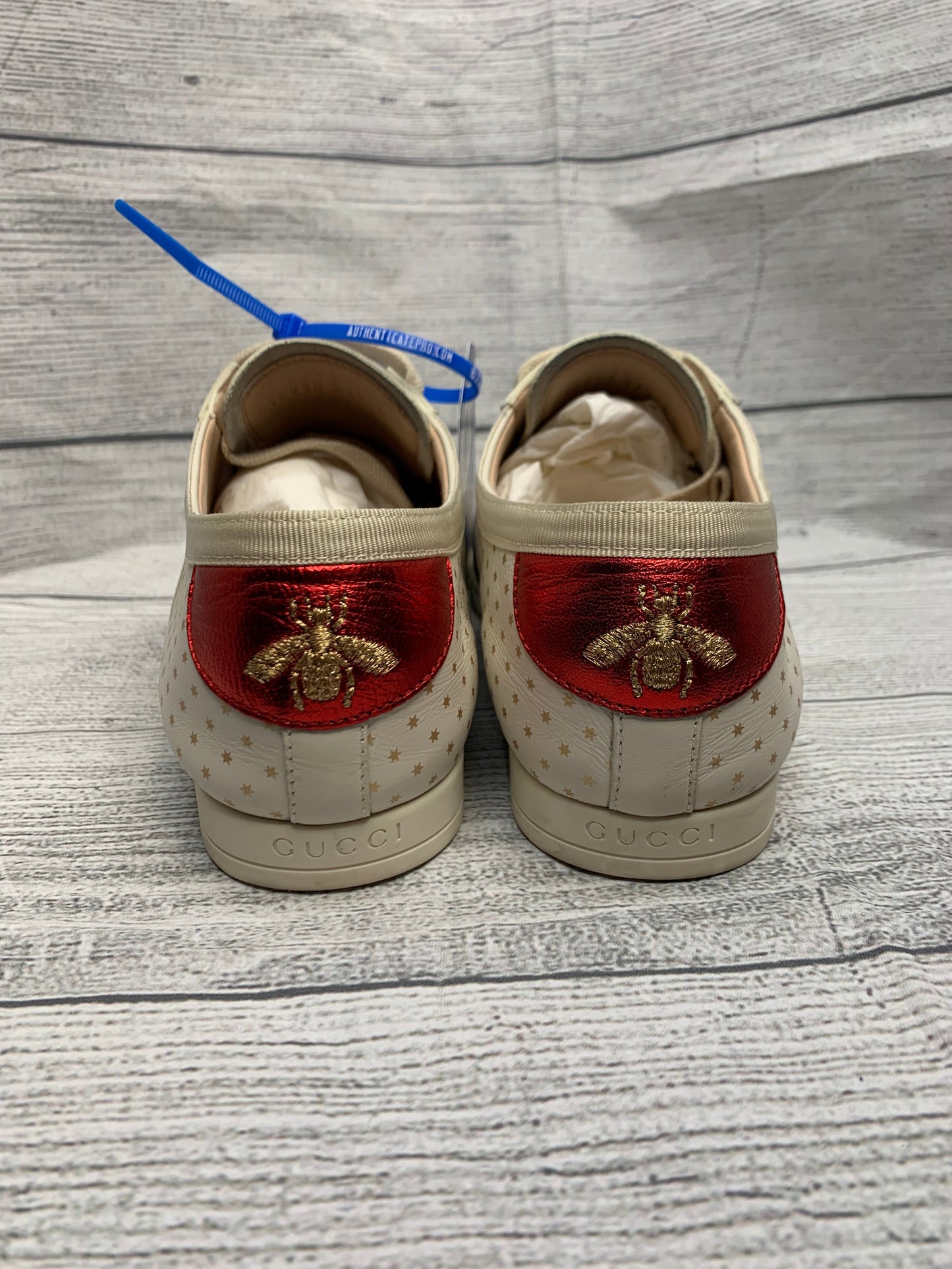 Shoes Designer By Gucci Size: 7.5