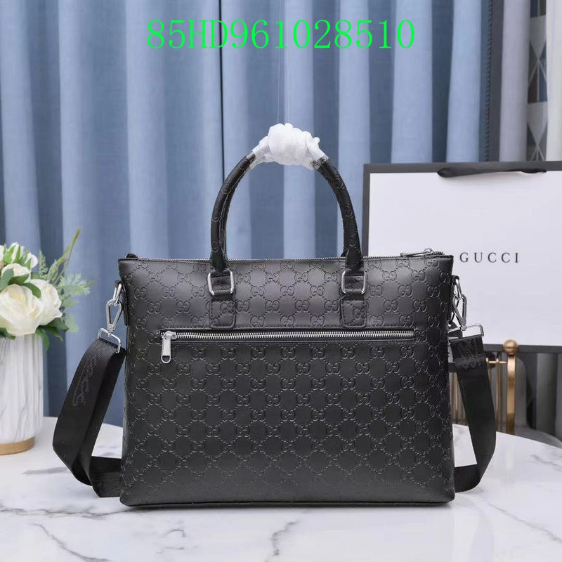 Gucci Bags - The Tote 938