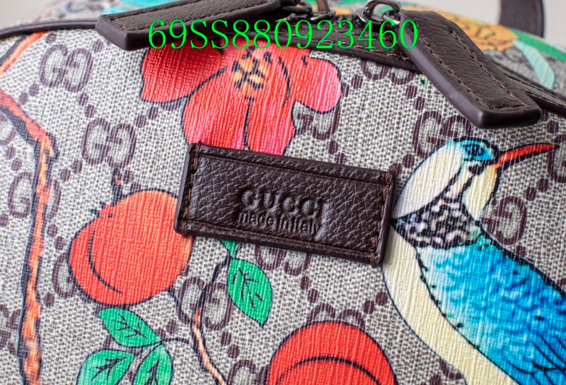 Gucci Bags - The Tote 1098