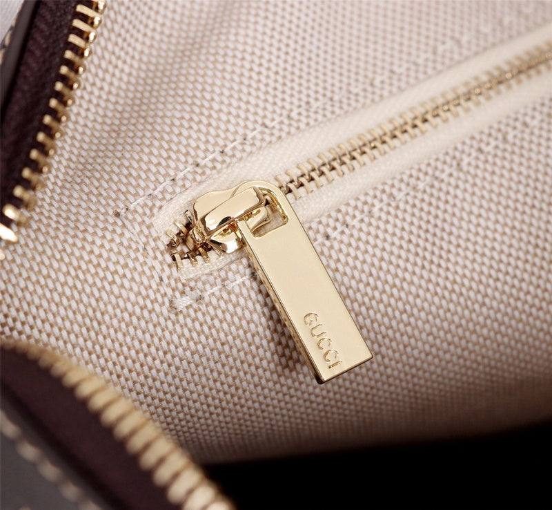 Gucci Bags - The Tote 901