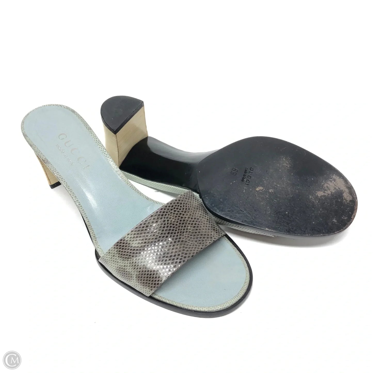 Shoes Luxury Designer By Gucci In Green & Tan, Size: 6