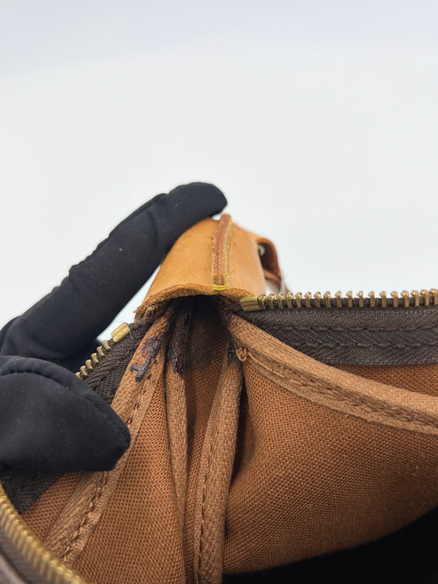 Louis Vuitton Monogram Boulogne - Brown Shoulder Bags, Handbags AG292O