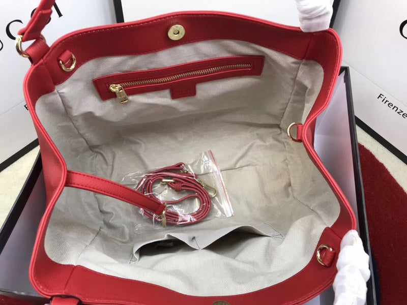Gucci Bags - The Tote 516