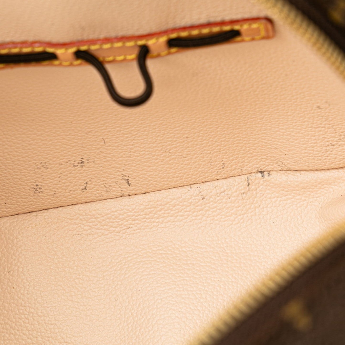 Louis Vuitton Monogram Monogram Monogram Handbag Shoulder Bag