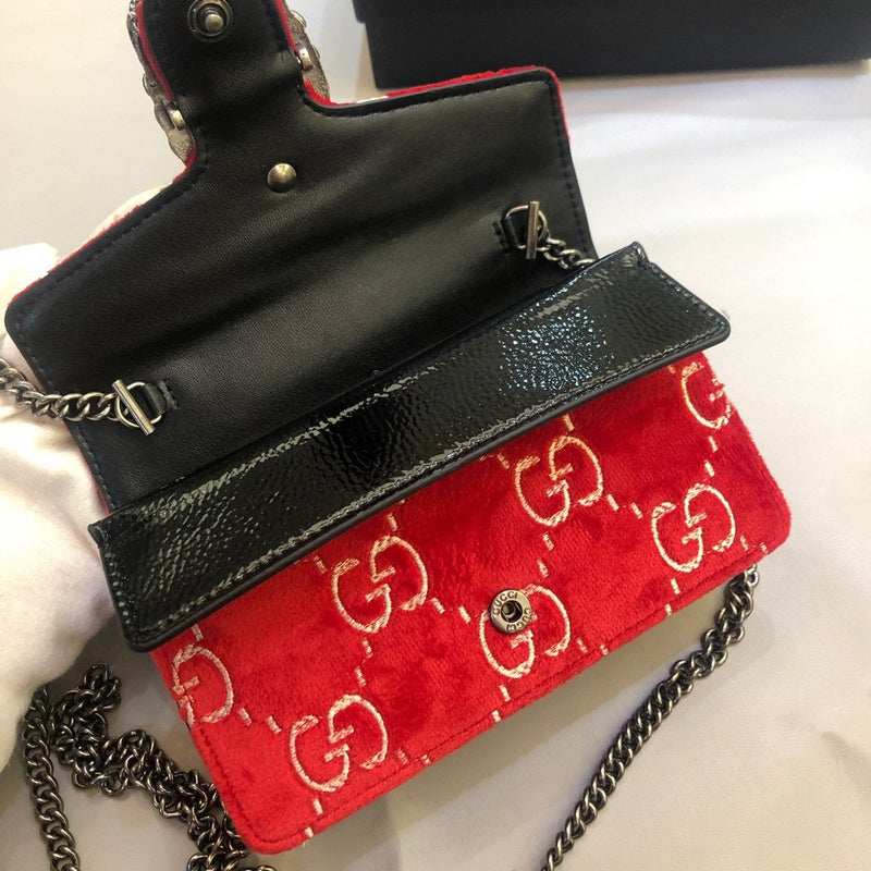 Gucci Bags - The Tote 299