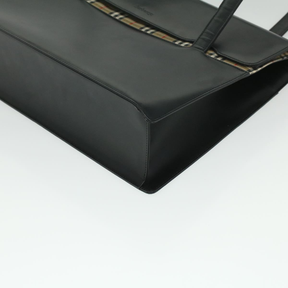 BurberrySs Shoulder Bag Leather Black Auth 36689