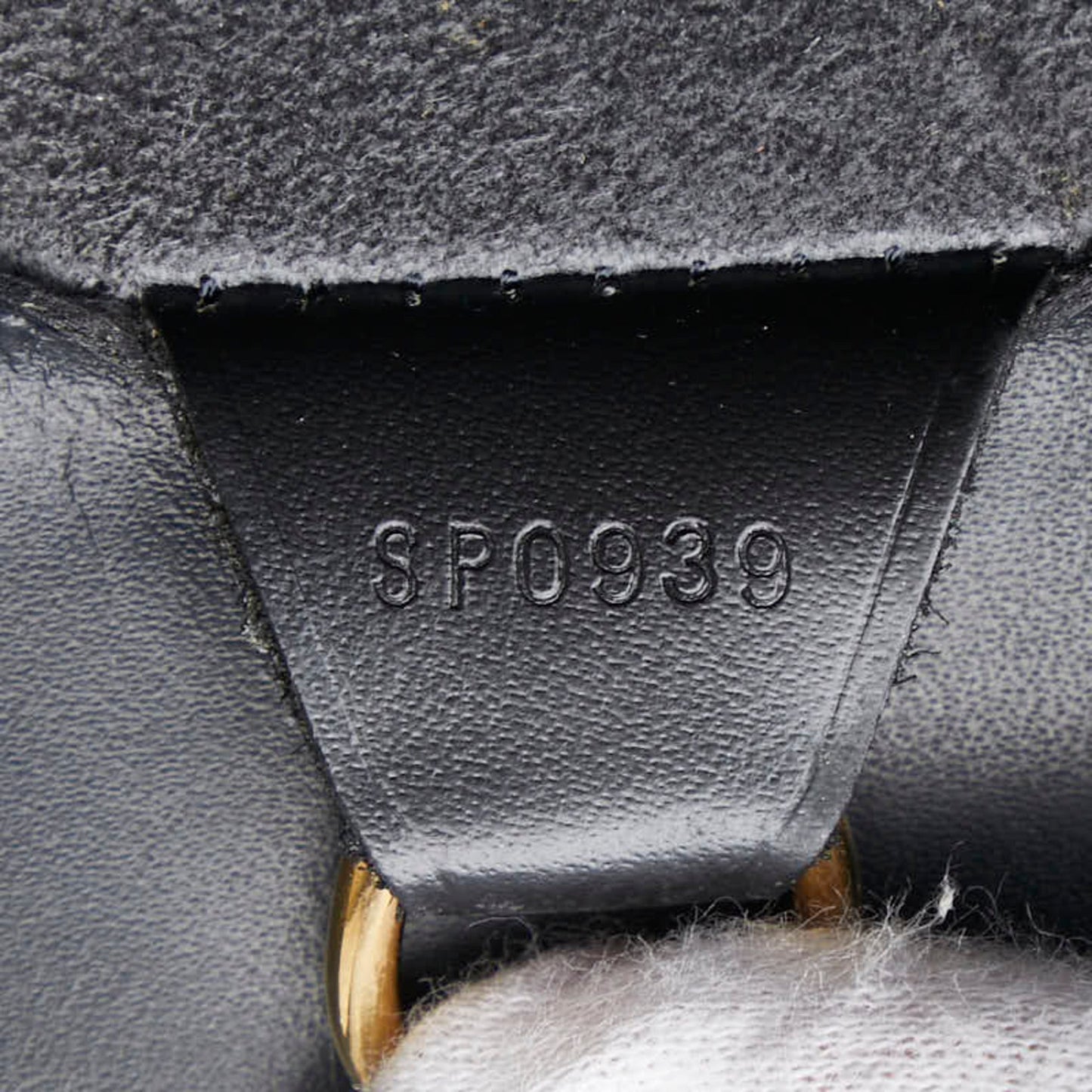 Louis Vuitton Noir Leather Shoulder Bag