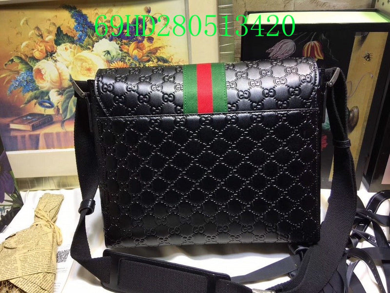 Gucci Bags - The Tote 878