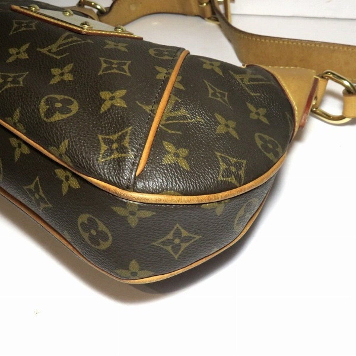 Louis Vuitton Shoulder Bag