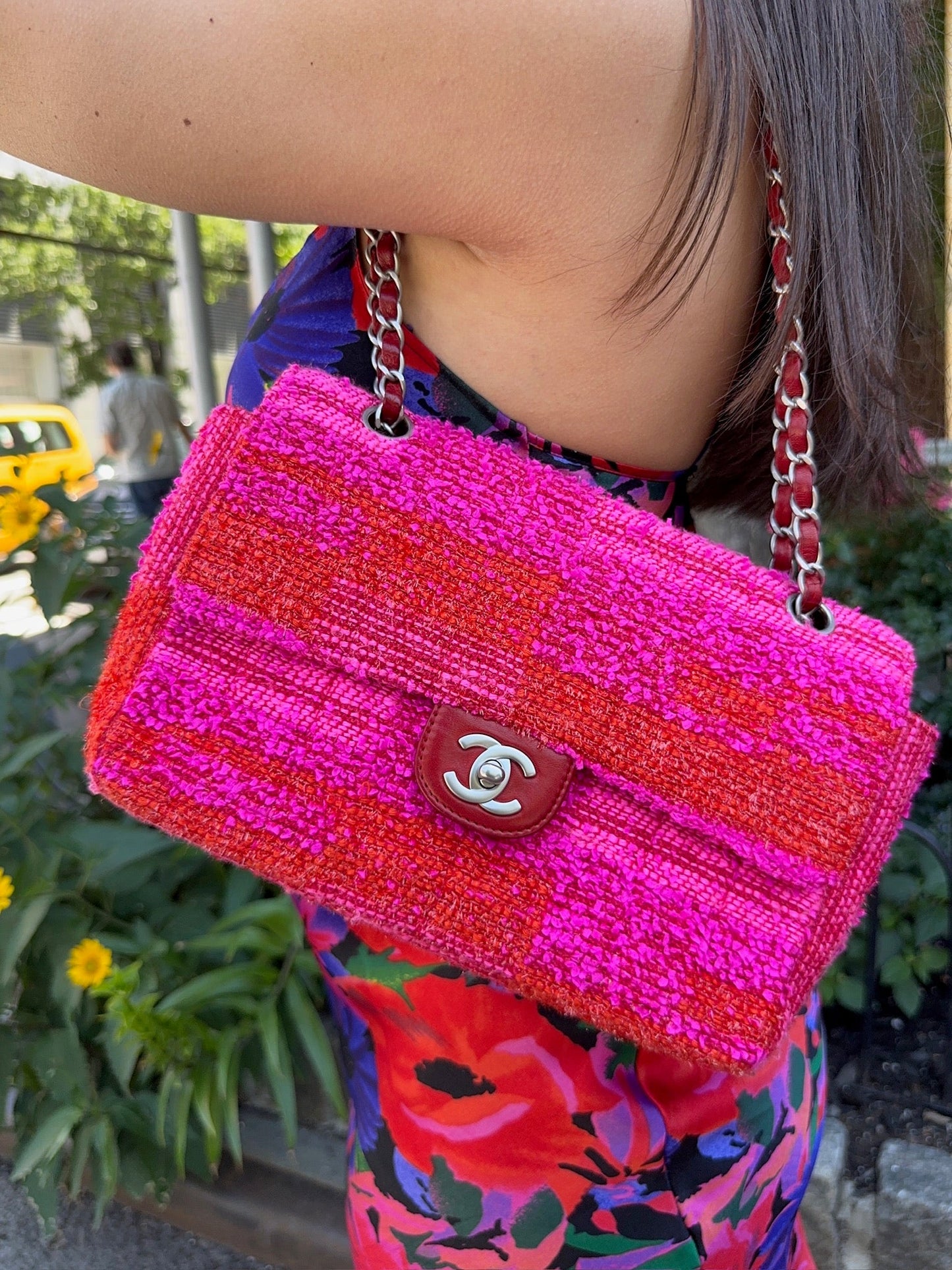 Chanel Vintage 00s Metallic Red & Pink Tweed Medium Classic Single Flap Bag w Matte Silver Hardware