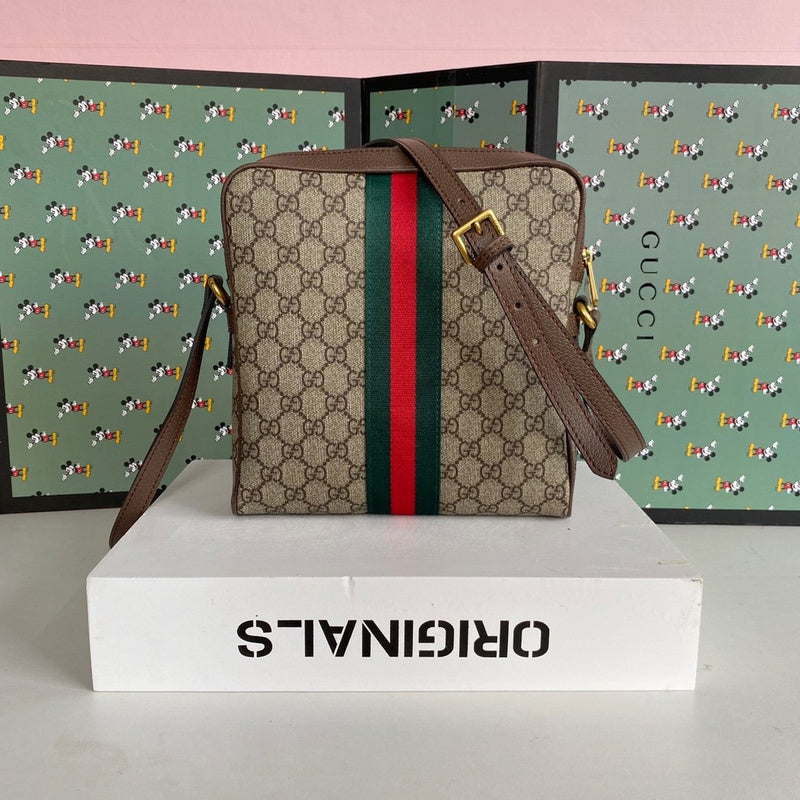Gucci Bags - The Tote 909